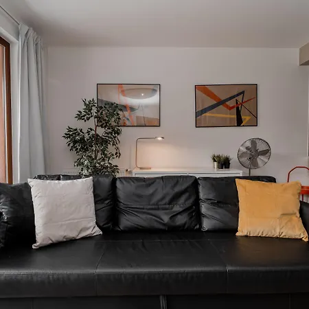 Waterlane Island Hostel&apartments *