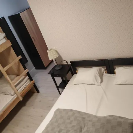 Waterlane Island Hostel&apartments אכסניה *