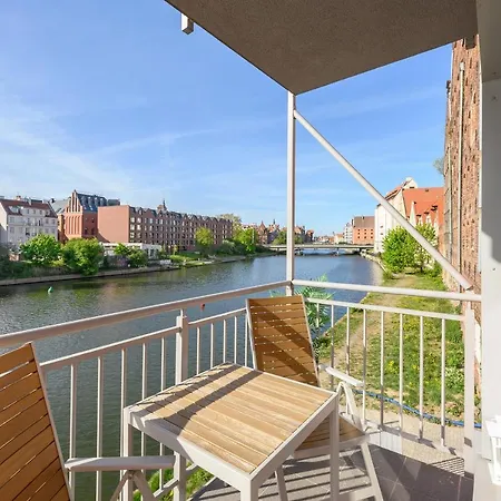 אכסניה Waterlane Island Hostel&apartments גדנסק