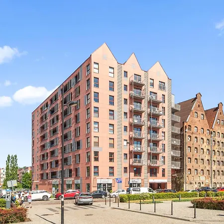 Waterlane Island Hostel&apartments 旅馆 *