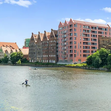 Waterlane Island Hostel&apartments 旅馆 格但斯克