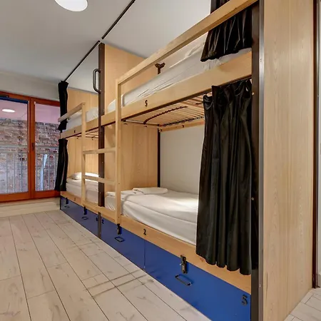 Waterlane Island Hostel&apartments Gdansk