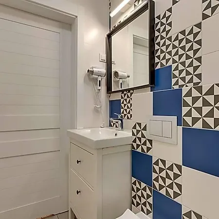Waterlane Island Hostel&apartments * グダニスク
