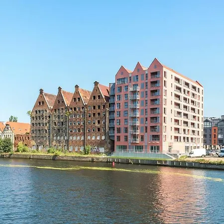 Waterlane Island Hostel&apartments אכסניה *