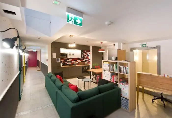 Waterlane Island Hostel&apartments *