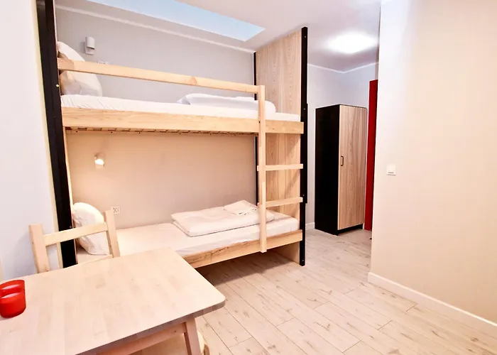 Waterlane Island Hostel&apartments Hostel