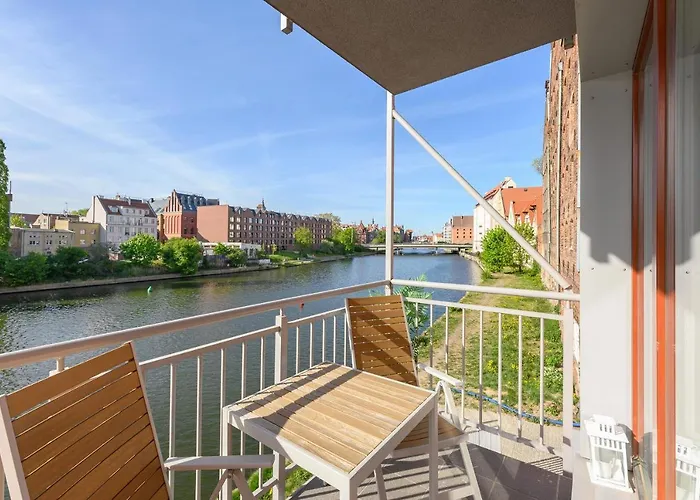 Хостел Waterlane Island Hostel&apartments Гданьск