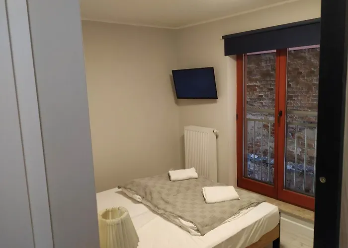 Waterlane Island Hostel&apartments Гданьск